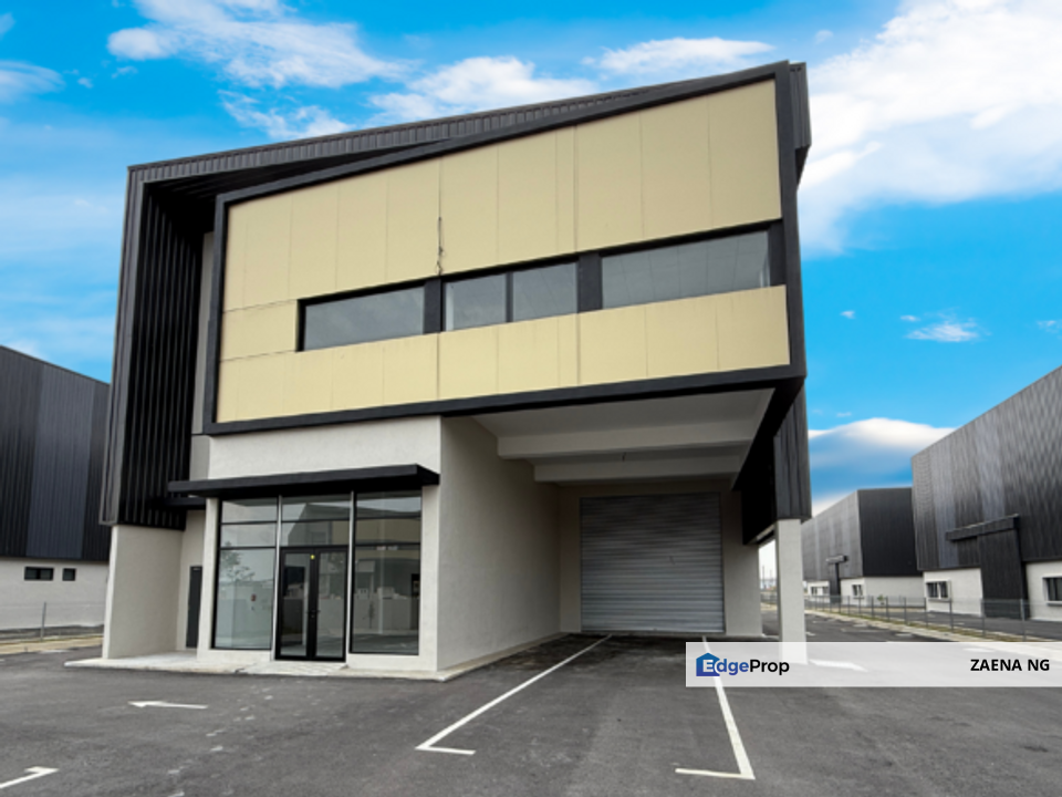 [Rent] Corner Unit i8 Bukit Raja Industrial Park Semi D Factory for ...