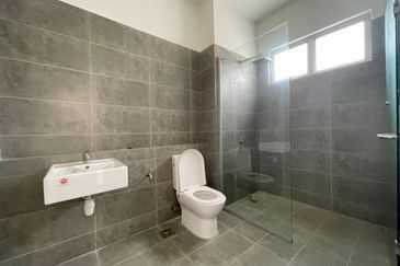 [Sale] Casa View Cyber South 2 Storey House