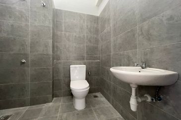 [Sale] Casa View Cyber South 2 Storey House