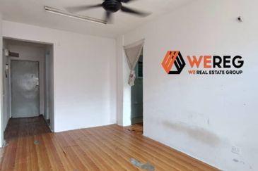 *Low Cost investment for First Time House Buyer* Bukit Tinggi 1 Low Cost Flat