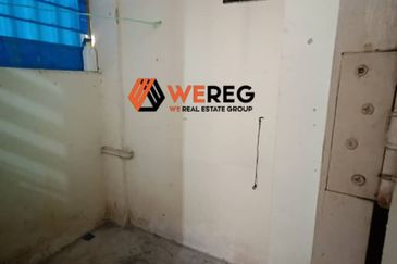 *Low Cost investment for First Time House Buyer* Bukit Tinggi 1 Low Cost Flat