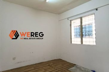 *Low Cost investment for First Time House Buyer* Bukit Tinggi 1 Low Cost Flat