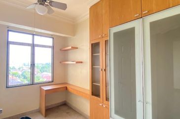 Bungaraya Kondominium, Saujana Subang