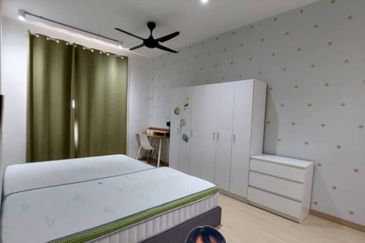 Gravit8 @ Klang South