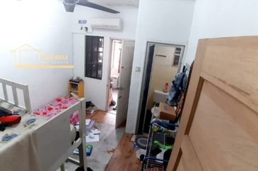 Taman Teluk Gedung Indah