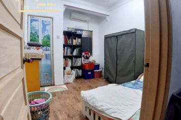 Taman Teluk Gedung Indah