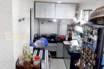 Taman Teluk Gedung Indah