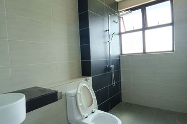 Jalan Setia Utama U13/37D, Alam Nusantara