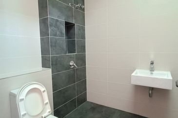 Jalan Setia Utama U13/37D, Alam Nusantara