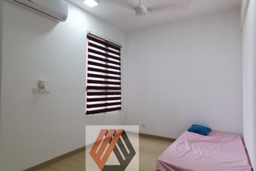 Gravit8 @ Klang South