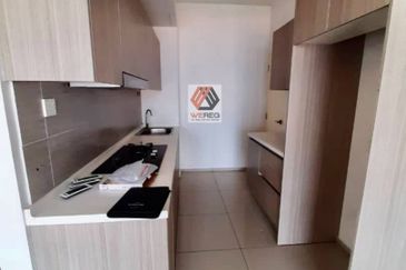 Gravit8 @ Klang South