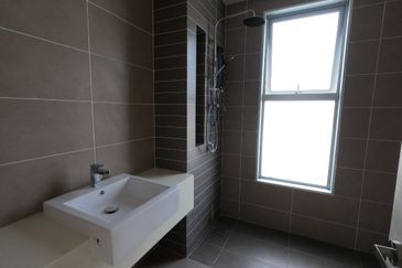 Arahsia Residences, Tropicana Aman