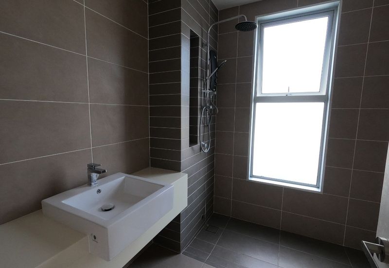 Arahsia Residences, Tropicana Aman