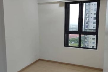 Gravit8 @ Klang South