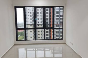 Gravit8 @ Klang South