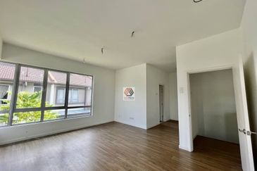 Arahsia Residences, Tropicana Aman