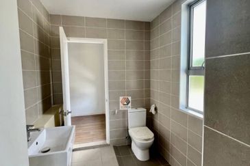 Arahsia Residences, Tropicana Aman