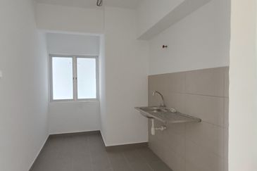 [Rent] H-RESIDENCE Teluk Gadung Kecil Klang 