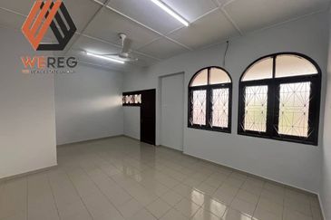 Pandamaran New Village