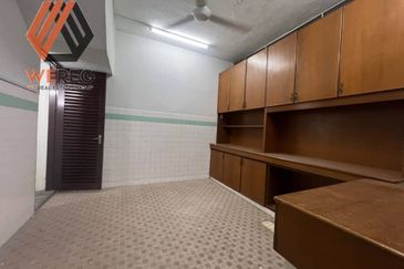 Pandamaran New Village