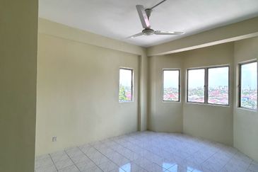 Amazing Height Apartment