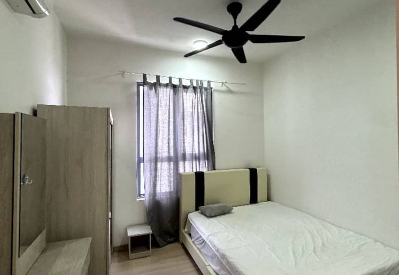 Adria Residence @ Gravit8