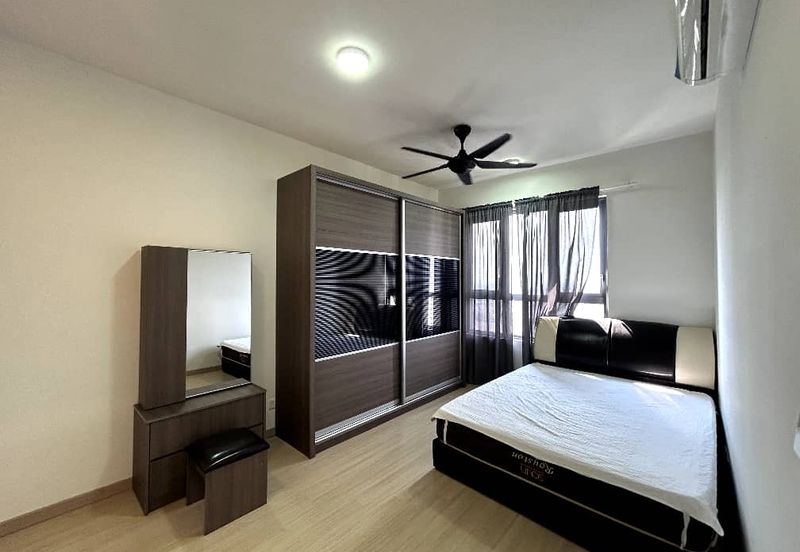 Adria Residence @ Gravit8