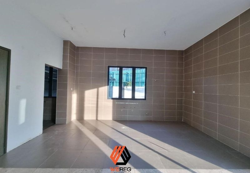 Kristal Court, Seksyen 7