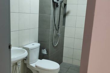 Mira Shorea Park Residence Puchong 