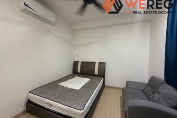 Gravit8 @ Klang South