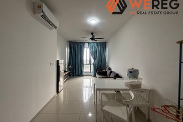 Gravit8 @ Klang South