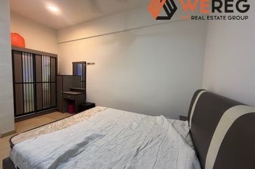 Gravit8 @ Klang South