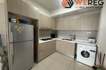 Gravit8 @ Klang South