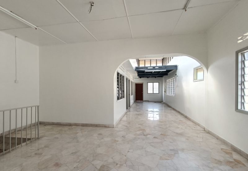 Taman Delima, Banting