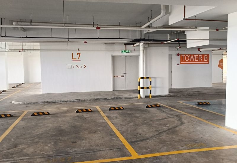 Amber Residence @ twentyfive.7