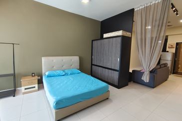 Akademik Suite @ Mount Austin