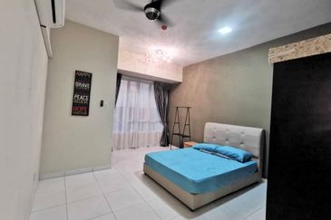 Akademik Suite @ Mount Austin