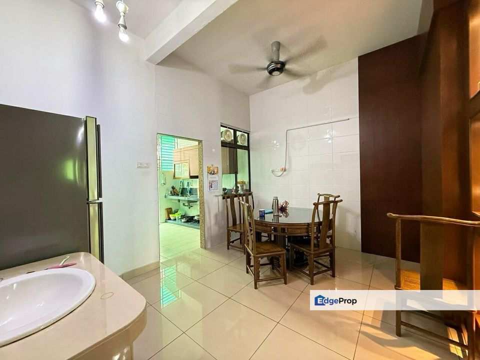 Bukit Impian Impian Emas Skudai Double Storey Superlink House For Sale, Johor, Skudai