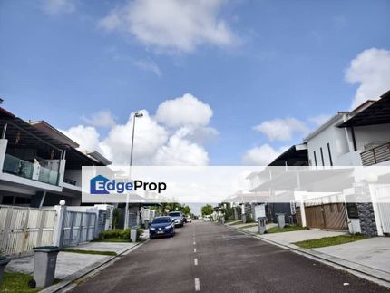 2 Storey Terrace House，Bandar Seri Alam，Maya Height, Johor, Masai