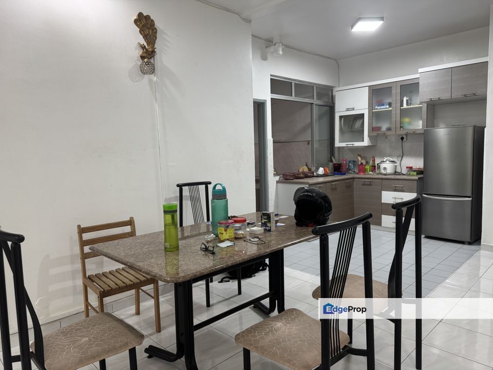 Sri Akasia Apartment 3 bedroom at Tampoi for sale, Johor, Tampoi