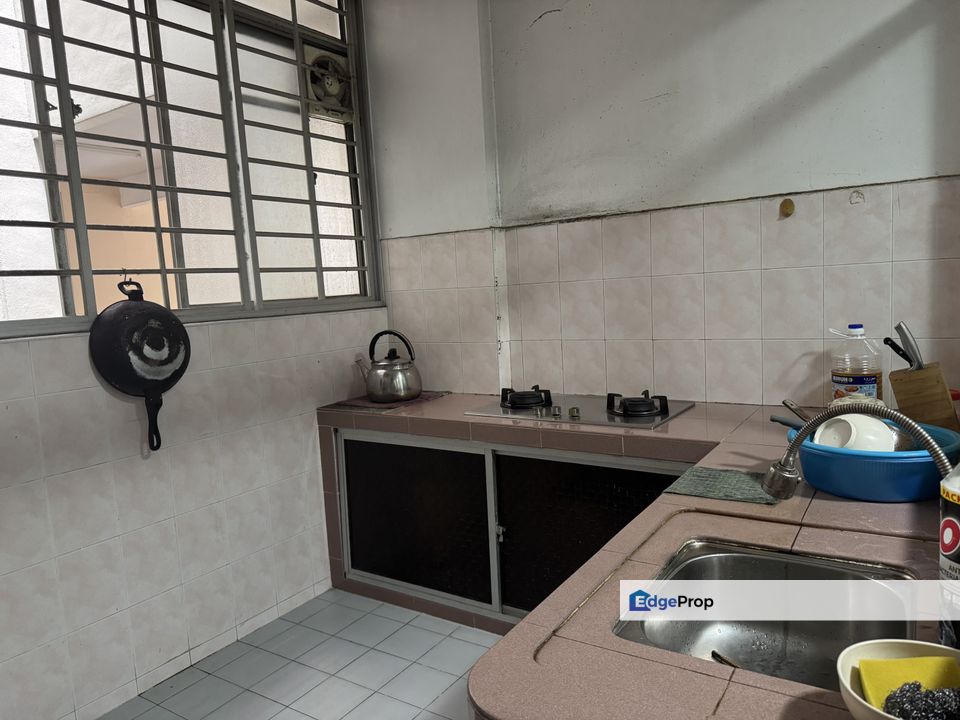 Sri Akasia Apartment 3 bedroom at Tampoi for sale, Johor, Tampoi