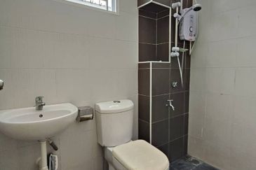 Austin Residence @Taman Mount Austin