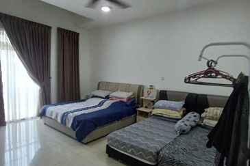 Double Storey Superlink House at Horizon Hills For Sale