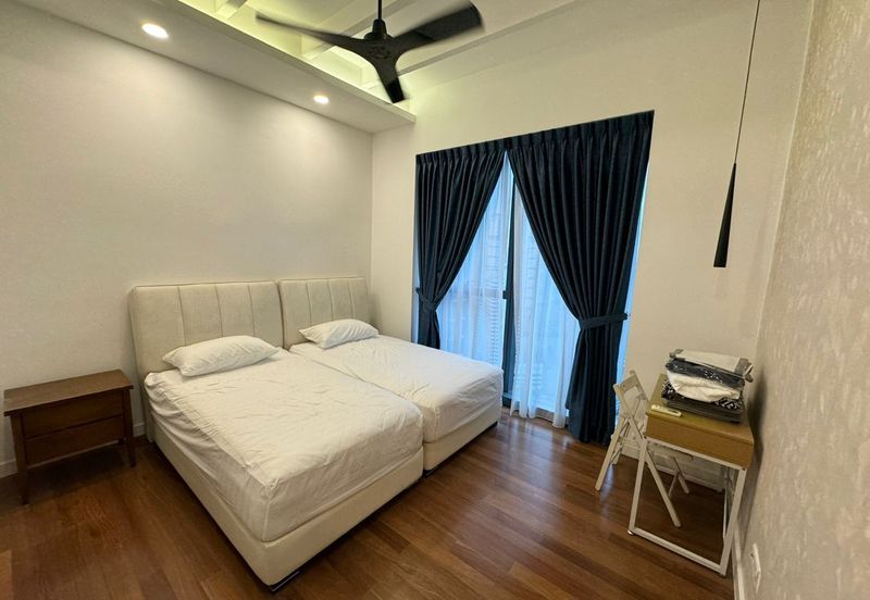 The Astaka @ 1 Bukit Senyum