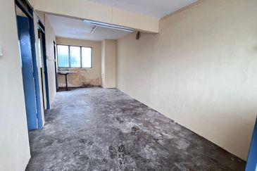 Flat Taman Ungku Tun Aminah