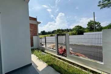 Iconia Garden Residence @ Taman Impian Emas