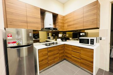 Somerset Puteri Harbour