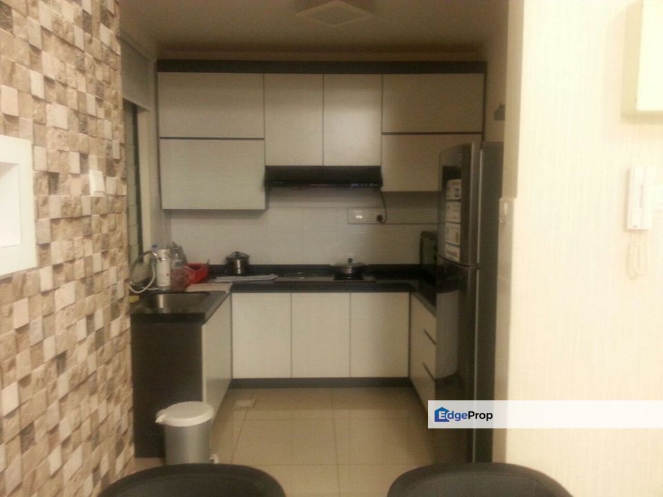 Condominium Complex at Fairway Suites For Rent, Johor, Horizon Hills