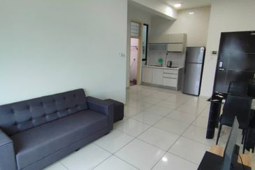 D'Summit Residences @ Kempas Utama