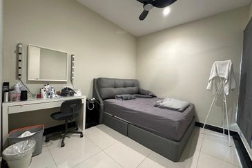 Double Storey Cluster House Calidora @ Setia Tropika For Sale